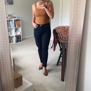 Levi’s black wedgie